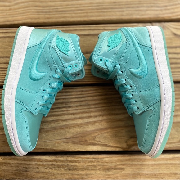 jordan 1 light aqua